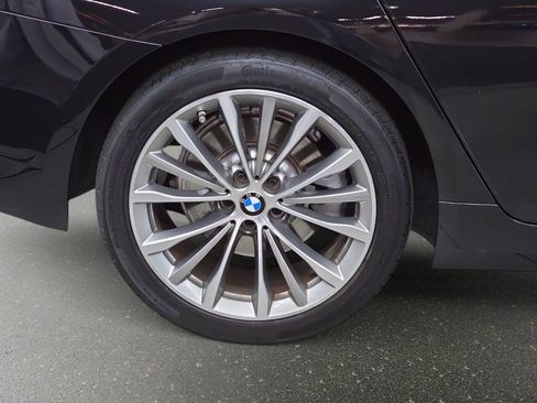 Used 2021 BMW 530e RWD image 34