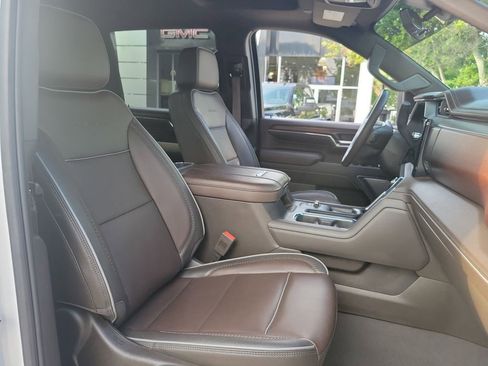 Certified 2024 GMC Sierra 2500 Denali w/ Denali Reserve Package AWD/4WD image 26