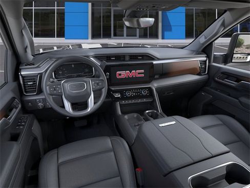 New 2025 GMC Sierra 3500 Denali w/ Denali Reserve Package image 15