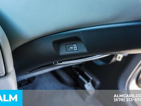 Used 2026 Hyundai Santa Fe SEL FWD image 34