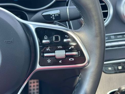 Certified 2022 Mercedes-Benz GLC 300 4MATIC image 23