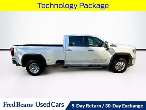 Used 2024 GMC Sierra 3500 Denali w/ Denali Reserve Package AWD/4WD image 10