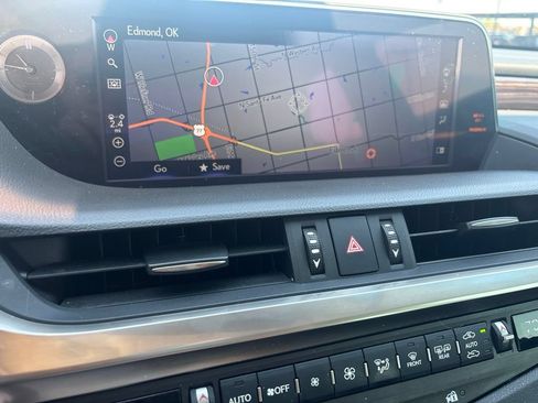 Used 2021 Lexus ES 350 w/ Accessory Package FWD image 5