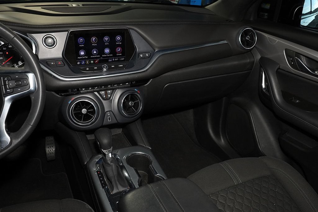 Used 2022 Chevrolet Blazer LT FWD image 22