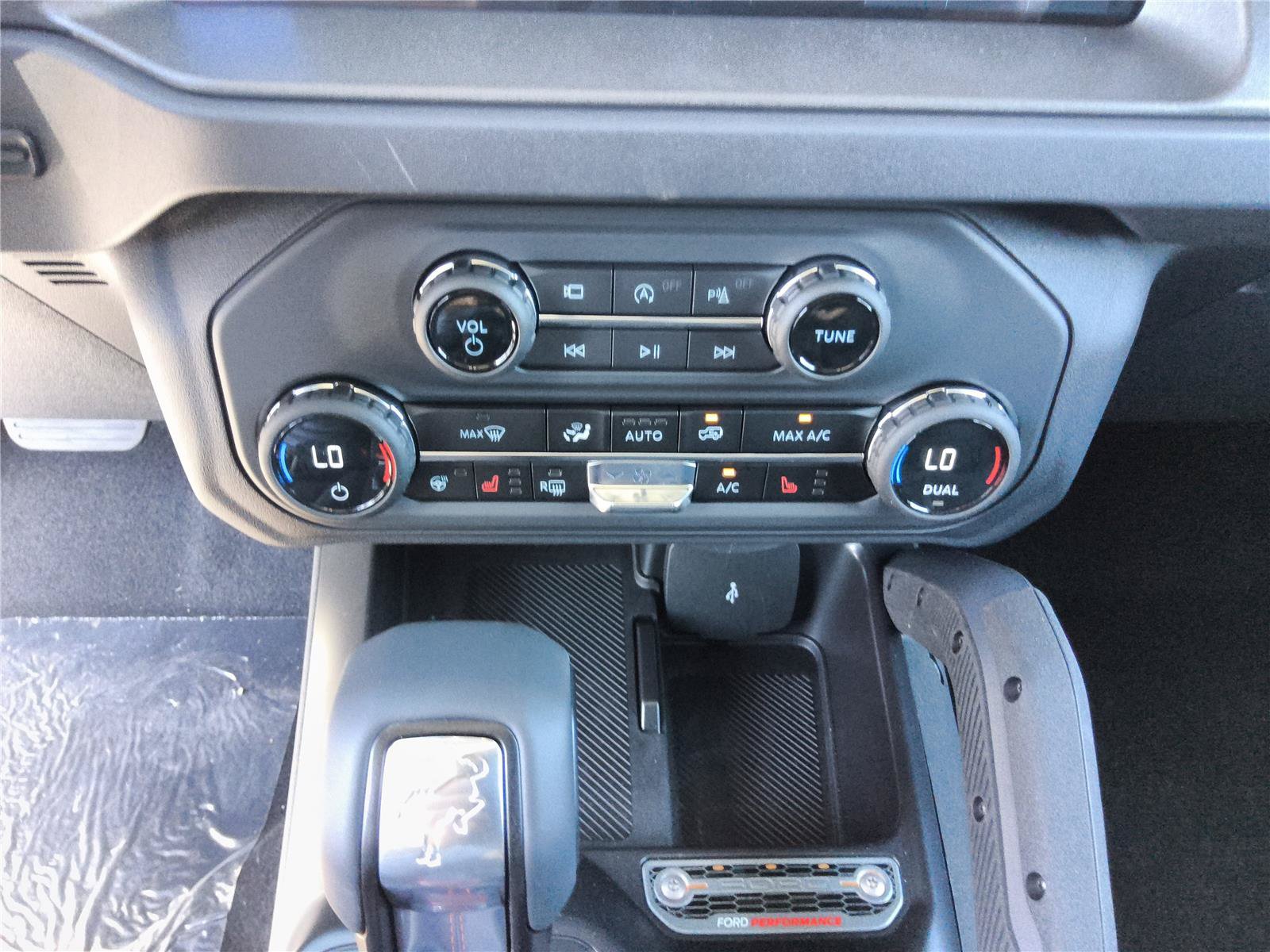 New 2026 Ford Bronco Raptor AWD/4WD image 17