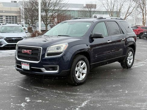 Used 2015 GMC Acadia SLE image 1