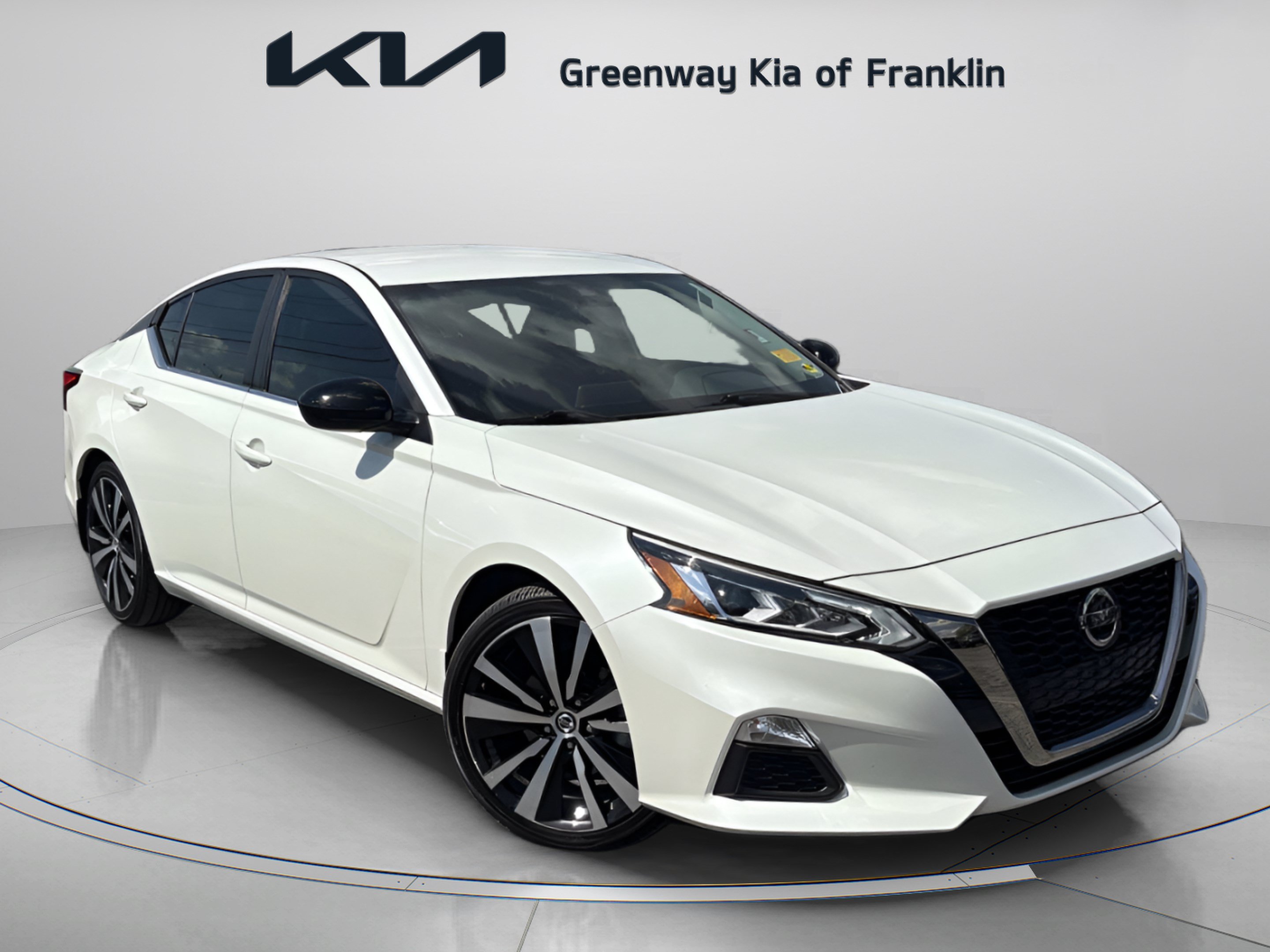 Used 2020 Nissan Altima 2.5 SR FWD image 1