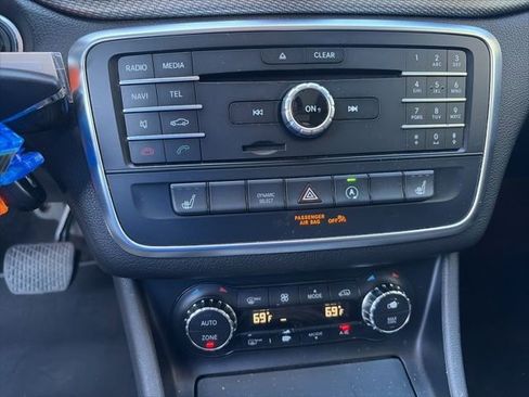 Used 2017 Mercedes-Benz GLA 250 w/ Convenience Package image 14