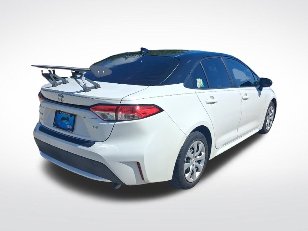 Used 2020 Toyota Corolla LE FWD image 5