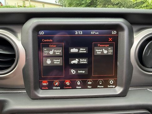 Used 2023 Jeep Wrangler Unlimited w/ Sun & Screen Package AWD/4WD image 22