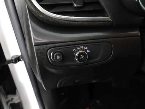 Used 2018 Buick Encore Preferred image 30