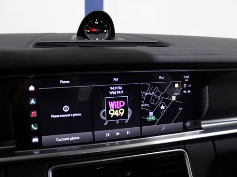 Used 2023 Porsche Panamera Platinum Edition image 41