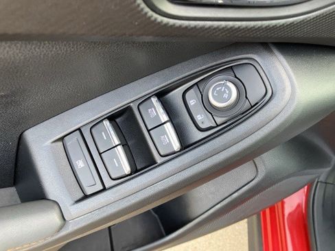 Used 2024 Subaru Crosstrek 2.5i Limited image 9