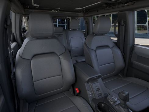 New 2025 Ford Bronco Big Bend w/ Black Diamond Package image 10