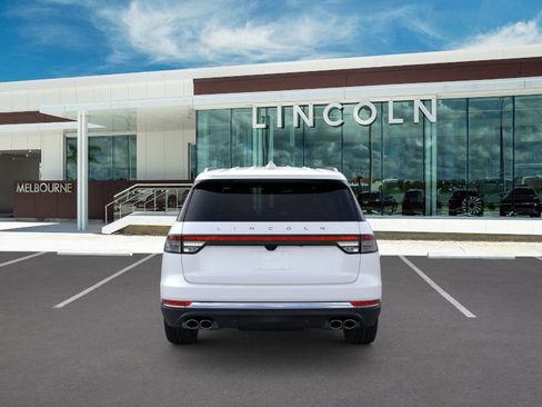 New 2026 Lincoln Aviator 2WD image 5