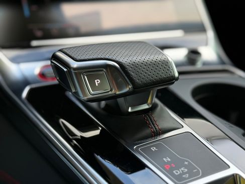Used 2021 Audi RS 6 AWD/4WD image 29