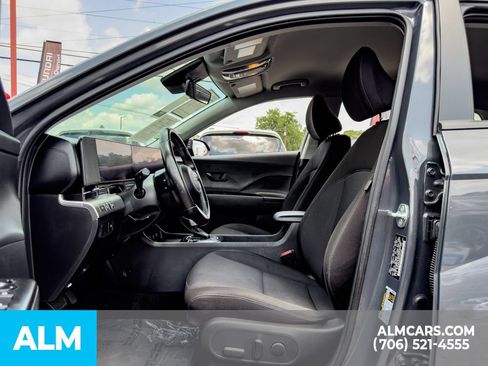 Used 2024 Hyundai Kona SEL FWD image 8