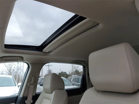 Used 2017 Honda CR-V EX-L image 19