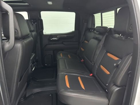 Used 2022 GMC Sierra 1500 AT4 w/ AT4 Preferred Package AWD/4WD image 47