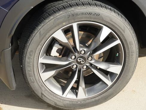 Used 2022 INFINITI QX60 Luxe w/ Cargo Package FWD image 11