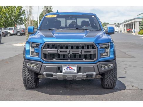 Used 2019 Ford F150 Raptor w/ Equipment Group 802A Luxury AWD/4WD image 8