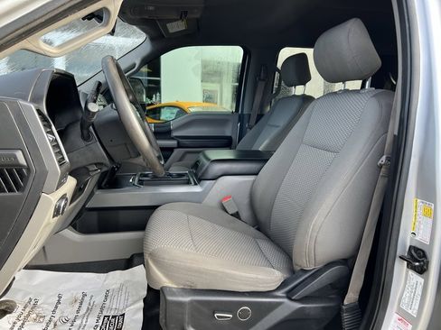 Used 2019 Ford F250 XLT w/ XLT Value Package image 2