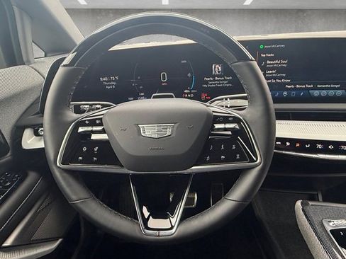 Certified 2025 Cadillac Optiq Sport 1 AWD/4WD image 20