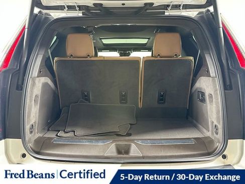 Used 2023 Cadillac Escalade Premium Luxury w/ LPO, Radiant Package image 30