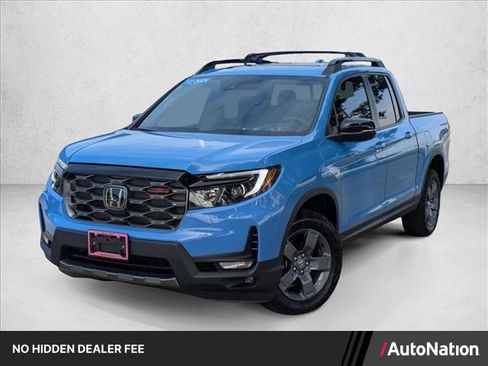 Certified 2025 Honda Ridgeline TrailSport image 1