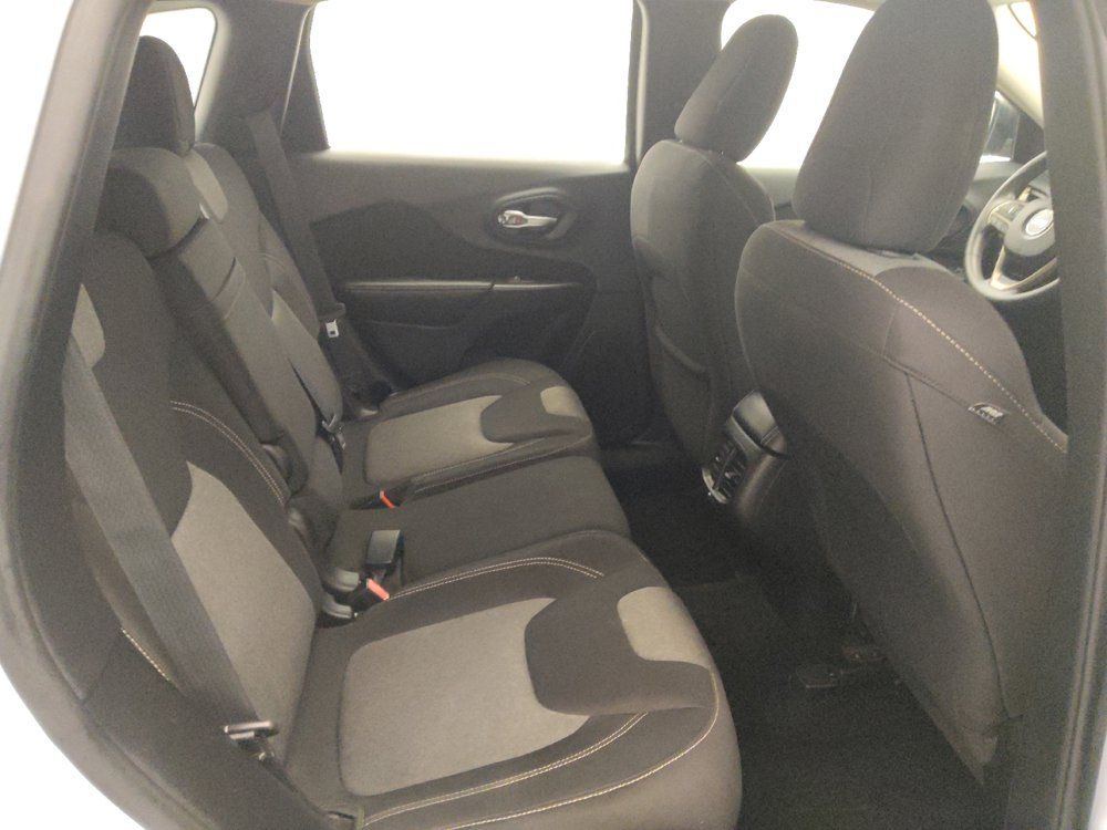 Used 2014 Jeep Cherokee Sport w/ Trailer Tow Group FWD image 19
