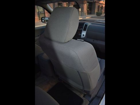 Used 2018 Nissan Frontier S image 32