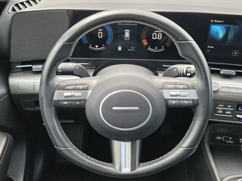 Used 2025 Hyundai Kona SEL AWD/4WD image 14