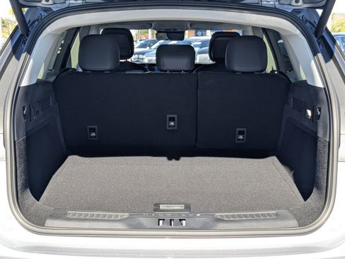 New 2026 Lincoln Nautilus Premier w/ Equipment Group 102A AWD/4WD image 13