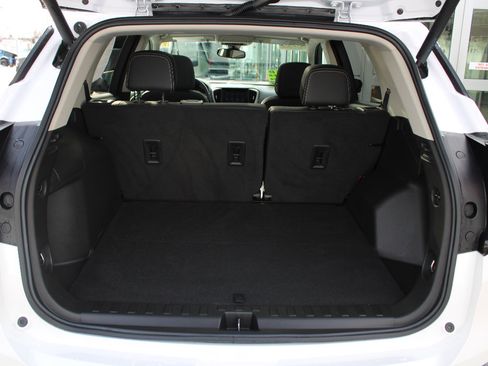 Used 2023 GMC Terrain Denali image 34