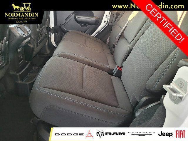 Certified 2024 Jeep Wrangler Unlimited Rubicon 4xe AWD/4WD image 19