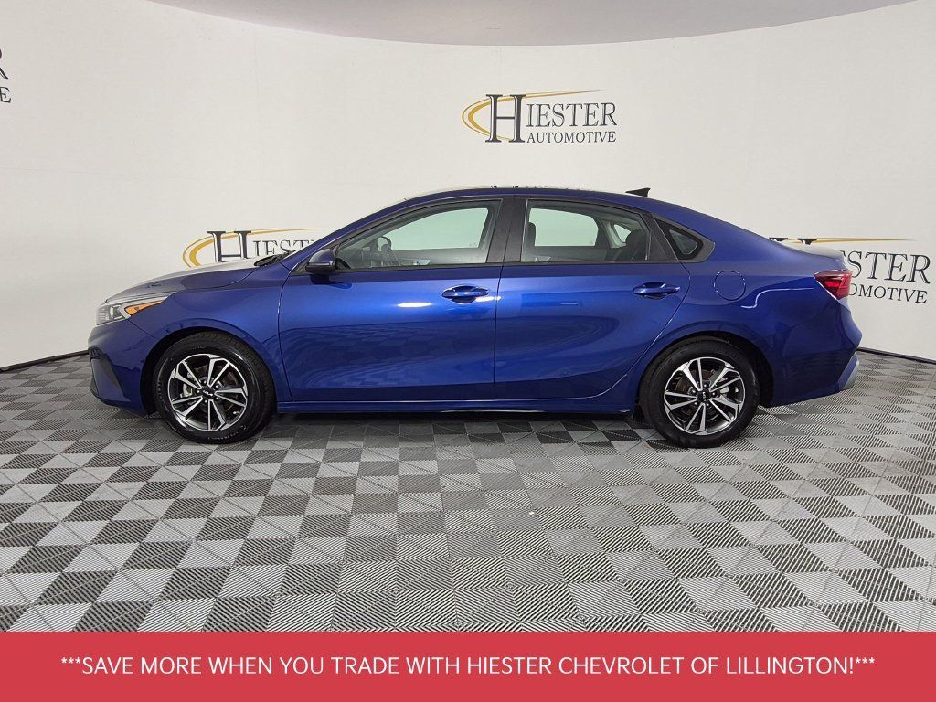Used 2023 Kia Forte LXS w/ LXS Technology Package FWD image 7