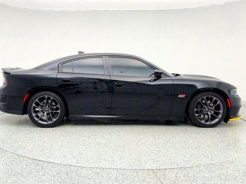 Used 2023 Dodge Charger Scat Pack w/ Plus Group image 4