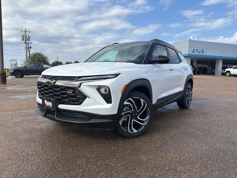 New 2026 Chevrolet TrailBlazer RS w/ Convenience Package image 1