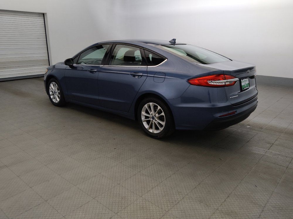 Used 2019 Ford Fusion SE FWD image 3