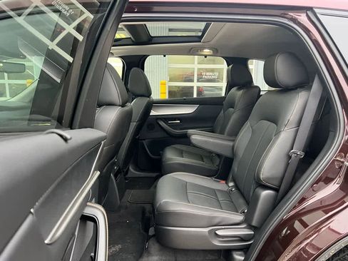 Certified 2025 MAZDA CX-90 Plug-In Hybrid w/Premium Sport image 18