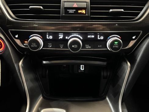 Certified 2019 Honda Accord Sport image 25