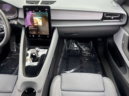 Used 2022 Polestar Polestar 2 w/ Plus Package image 29