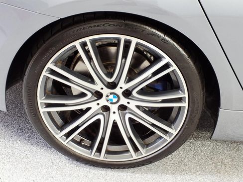 Used 2018 BMW M550i xDrive AWD/4WD image 4