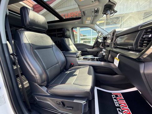 Used 2024 Ford F350 Lariat w/ Lariat Ultimate Package AWD/4WD image 43