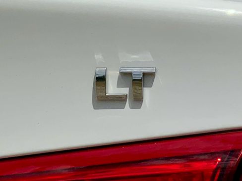 Used 2023 Chevrolet Malibu LT FWD image 20