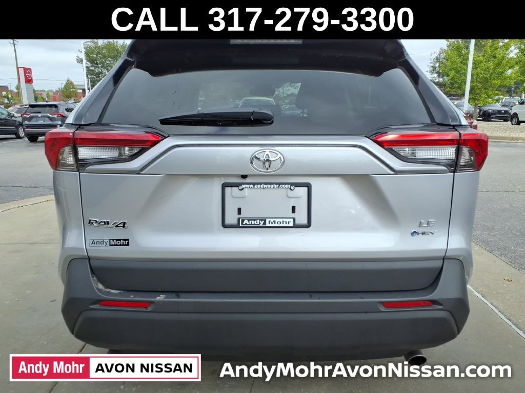 Used 2025 Toyota RAV4 LE AWD/4WD image 11