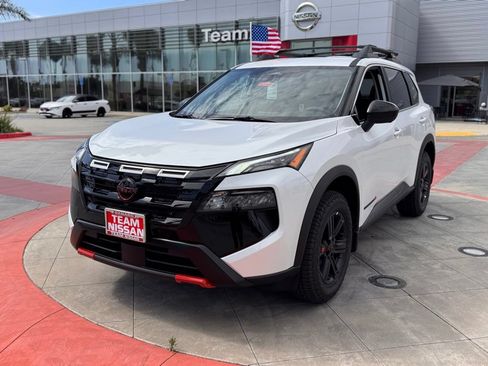 New 2026 Nissan Rogue SV AWD/4WD image 4