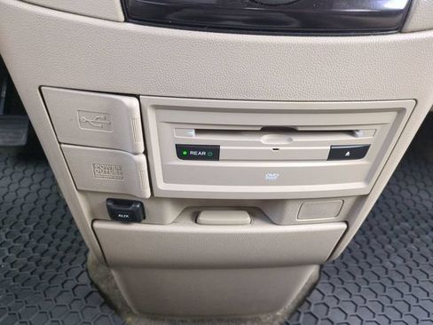 Used 2017 Honda Odyssey SE image 24