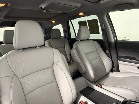 Used 2020 Honda Pilot Elite image 59