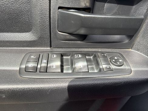 Used 2017 RAM 2500 Tradesman w/ Protection Group image 11